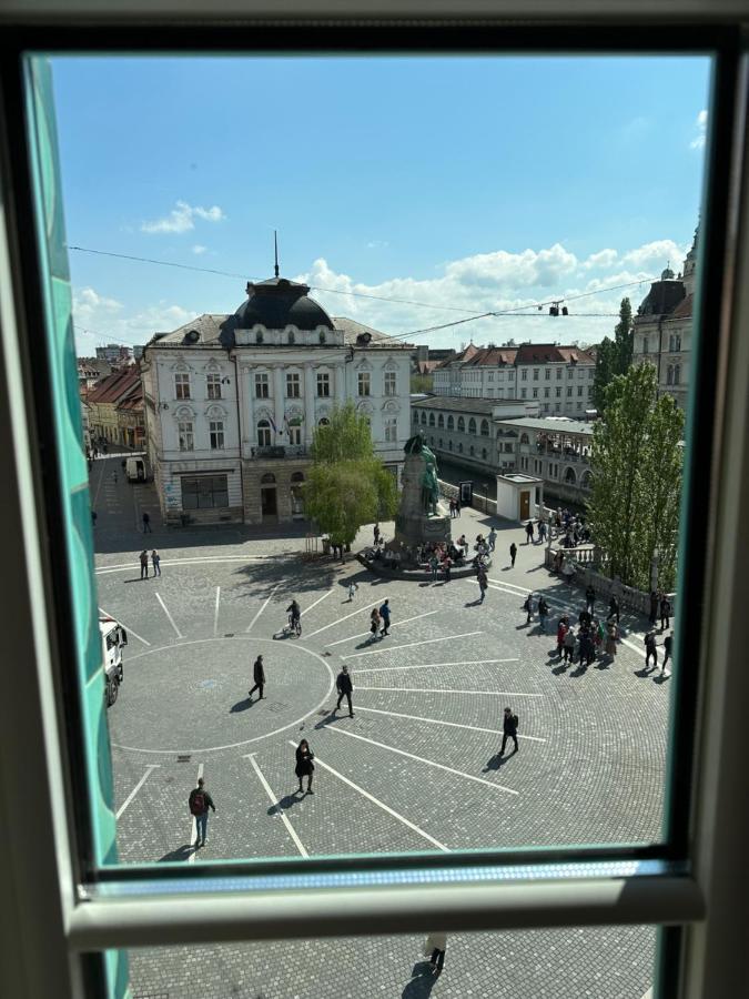 Triple Bridge Ljubljana Apartment Ngoại thất bức ảnh