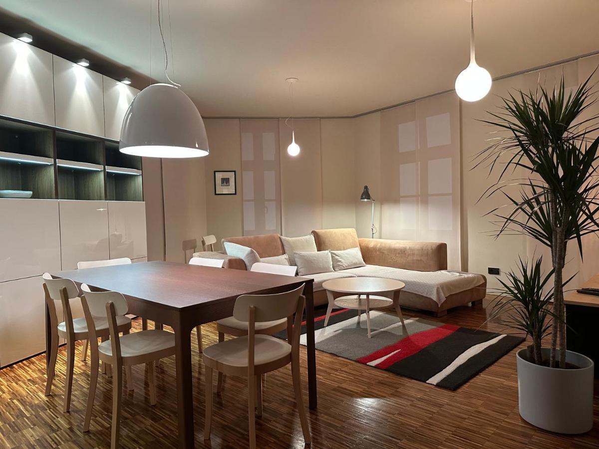 Triple Bridge Ljubljana Apartment Ngoại thất bức ảnh