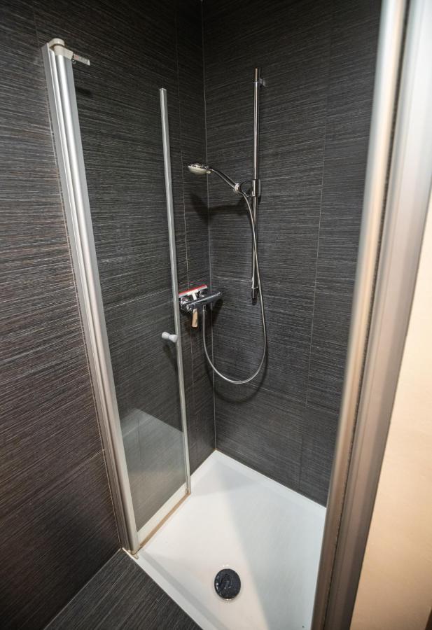 Triple Bridge Ljubljana Apartment Ngoại thất bức ảnh
