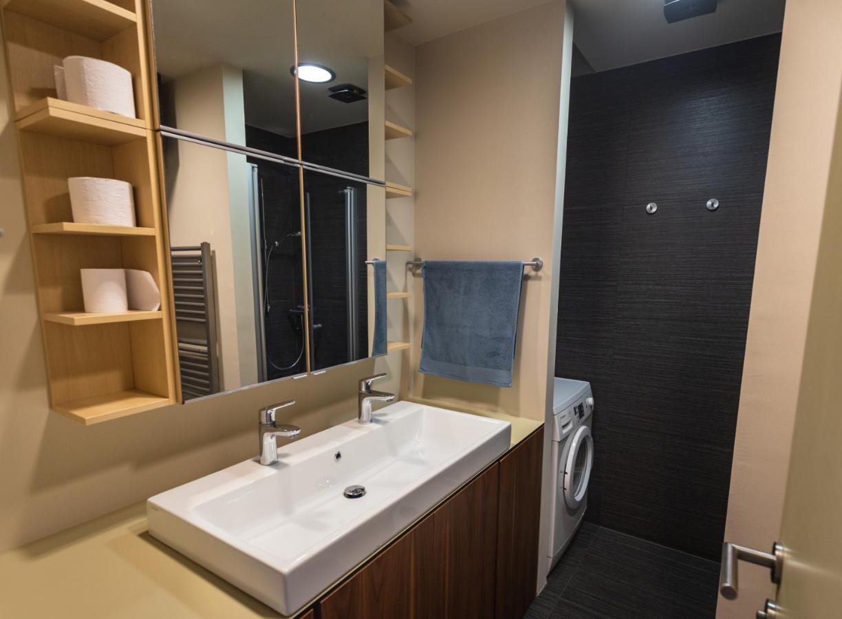 Triple Bridge Ljubljana Apartment Ngoại thất bức ảnh